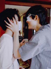 请各位狼友记住本站新域名